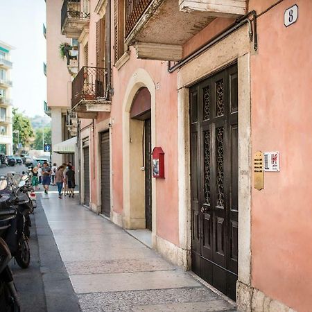 Romeo Loft Juliet Lägenhet Verona Exteriör bild